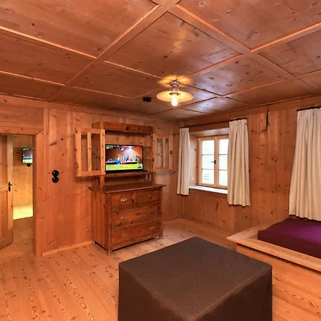 Hanni's Haus Apartment Ladis